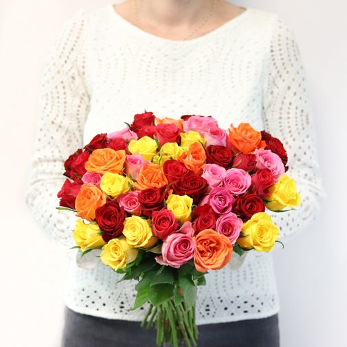 Fleurs et cadeaux Brassée de roses multicolores - Gémeaux