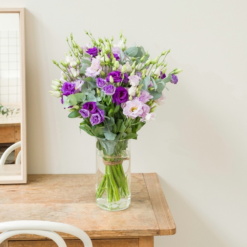 Fleurs et cadeaux Brassée de lisianthus- Sagittaire